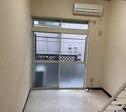 TKハイツ 2階ワンルームのリビング/ダイニング