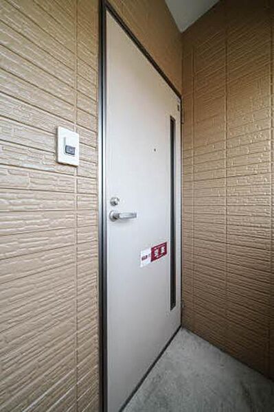 画像23:玄関ドア