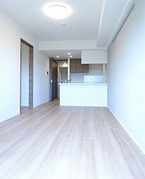 京急本線 雑色駅 徒歩12分の賃貸マンション 2階1LDKのリビング/ダイニング