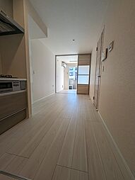 エクシード・ポメロ 203 2階1LDKのリビング/ダイニング