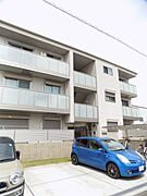 和泉府中駅より徒歩6分 3階 築5年9ヶ月の賃貸物件