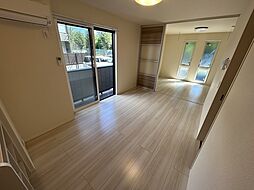 JR八高線 北八王子駅 徒歩8分の賃貸アパート 1階1LDKのリビング/ダイニング