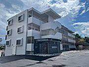 都城駅よりバス10分 徒歩8分 3階 築3年3ヶ月の賃貸物件