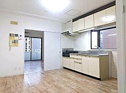 東急東横線 学芸大学駅 徒歩8分の賃貸マンション 5階2LDKのリビング/ダイニング