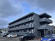 小針駅より徒歩48分 築17年6ヶ月 3階建の賃貸物件