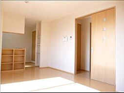 レグルス 303 3階1LDKのリビング/ダイニング