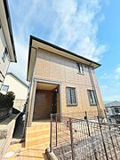 和泉中央駅より徒歩22分 築19年1ヶ月 2階建の賃貸物件