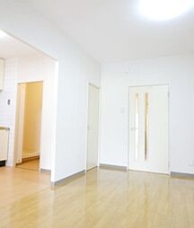 キアリア・ヒルズ 1階3LDKのリビング/ダイニング