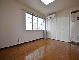 グリーンピア国立 2階ワンルームのリビング/ダイニング