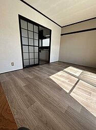 菊地テラス 1階3DKのリビング/ダイニング