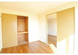 グリーンフィールドＢ棟 1階1LDKのリビング/ダイニング