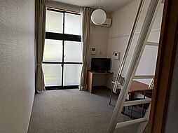 レオパレス向ヶ丘 1階1Kのリビング/ダイニング