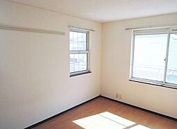 サウスクレスト 205 2階1Kのリビング/ダイニング