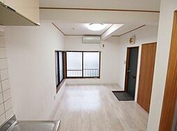 南荘 2階ワンルームのリビング/ダイニング