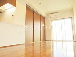 ザ・パーククロス広尾 9階1LDKのリビング/ダイニング