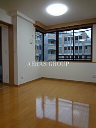 エーデルブルク 302 3階2LDKのリビング/ダイニング