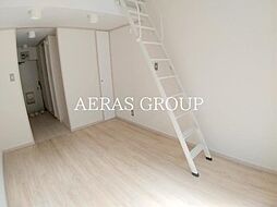 ライトサーム久米川 1階ワンルームのリビング/ダイニング