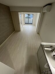 JR片町線(学研都市線) 四条畷駅 徒歩10分の賃貸アパート 3階1LDKのリビング/ダイニング