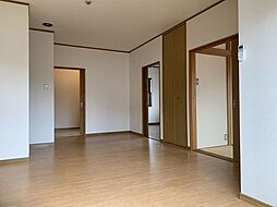 小林ハイツIII 203 2階2LDKのリビング/ダイニング