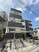 鳳駅より徒歩10分 1階 築8年11ヶ月の賃貸物件