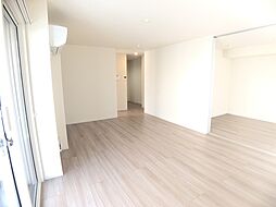 メゾン・ド・アヴニール 3階2LDKのリビング/ダイニング