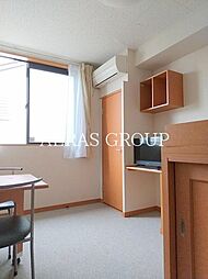 レオパレスマムトープ 2階1Kのリビング/ダイニング