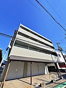 高石駅より徒歩10分 3階 築24年2ヶ月の賃貸物件