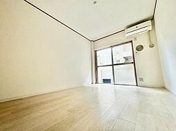 コンフォスタジオ永山 1階ワンルームのリビング/ダイニング