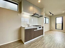 小田急多摩線 唐木田駅 徒歩3分の賃貸アパート 3階3LDKのリビング/ダイニング