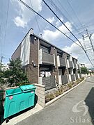 富田林駅より徒歩9分 1階 築7年2ヶ月の賃貸物件