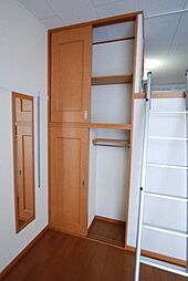 レオパレスキンモクセイ 2階1Kのリビング/ダイニング