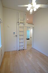 アザーレ生田 201 2階1Kのリビング/ダイニング