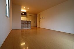 クッキーハウス 1階1LDKのリビング/ダイニング