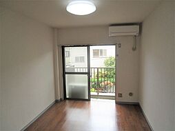 エステート宮野 102 1階1Kのリビング/ダイニング