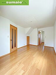 パミドーリII 2階2LDKのリビング/ダイニング