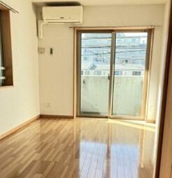 JR山手線 目黒駅 徒歩3分の賃貸マンション 1階1Kのリビング/ダイニング