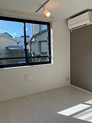 JR埼京線 板橋駅 徒歩10分の賃貸マンション 2階ワンルームのリビング/ダイニング