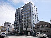 高宮駅より徒歩14分 3階 築17年9ヶ月の賃貸物件