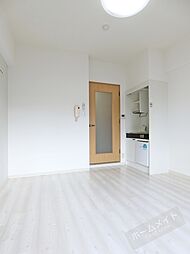 プランドールマサキ 5階ワンルームのリビング/ダイニング