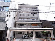 二条城前駅より徒歩9分 5階 築17年11ヶ月の賃貸物件