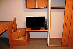 レオパレスアリエスニヤ 2階1Kのリビング/ダイニング