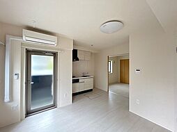 京王線 高幡不動駅 徒歩12分の賃貸マンション 1階1LDKのリビング/ダイニング