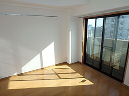 東京メトロ東西線 浦安駅 徒歩4分の賃貸マンション 2階1Kのリビング/ダイニング