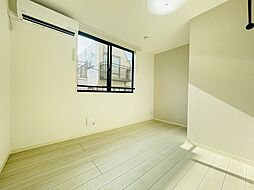 ブローテ四ツ木 201 2階1Kのリビング/ダイニング