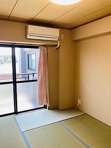 寝室