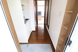 ファンドレンテ・アルファー 208 2階1Kの室内