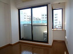 ティアラ目白AVENUE 2階1Kのリビング/ダイニング