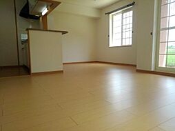 フラン・ラフレシールII 1階1LDKのリビング/ダイニング