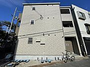 西九条駅より徒歩4分 3階 築3年の賃貸物件