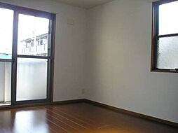 ルシェッロ 1階1Kのリビング/ダイニング